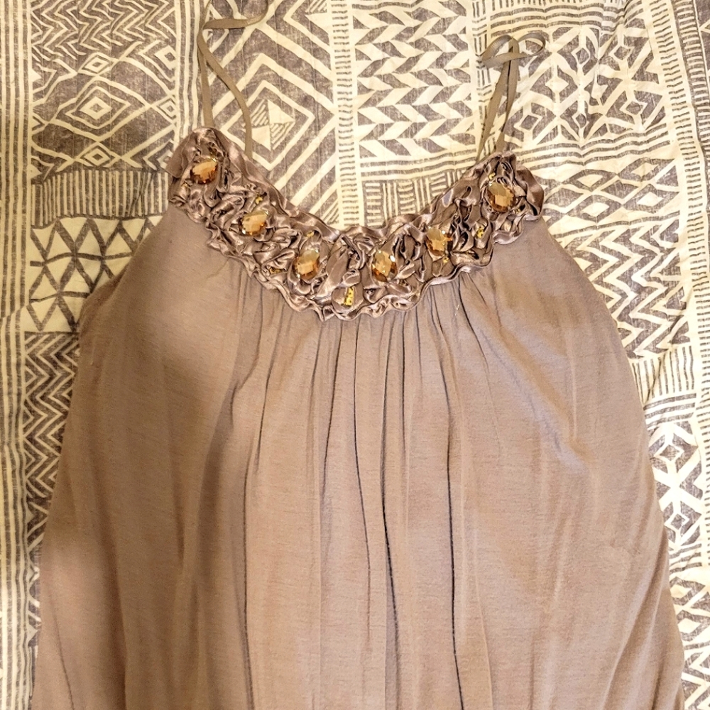 Forever 21 Small Mauve Spaghetti Strap Top